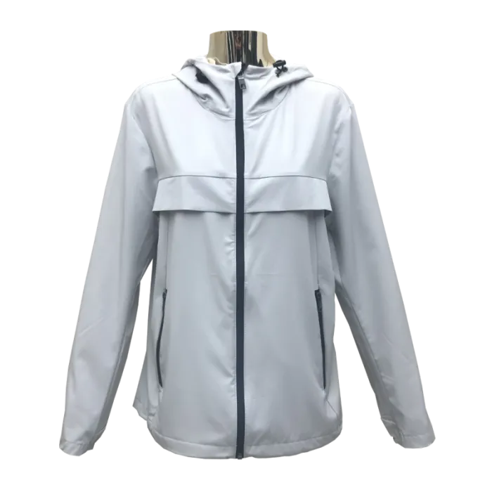 Oq rangdagi bir qavatli ayollar ko'ylagi