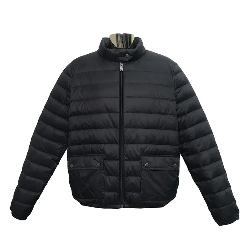 Ayollar uchun ultra yengil kurtka